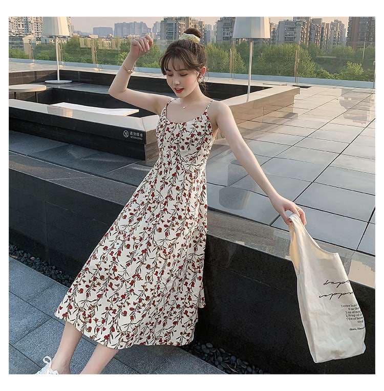 花柄フレアノースリーブワンピース シンプルファッション