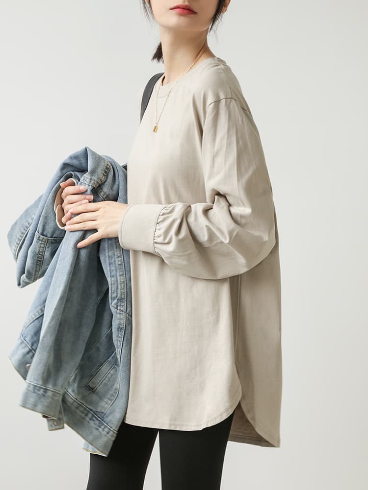 シンプルファッション 大人のゆったりサイドスリット入りロングＴシャツ