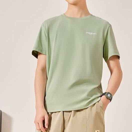 シンプルデザインの定番Tシャツ シンプルファッション