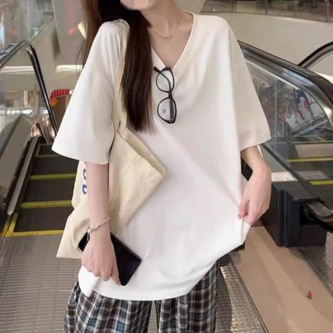 シンプルファッション ゆったりVネック半袖Tシャツ
