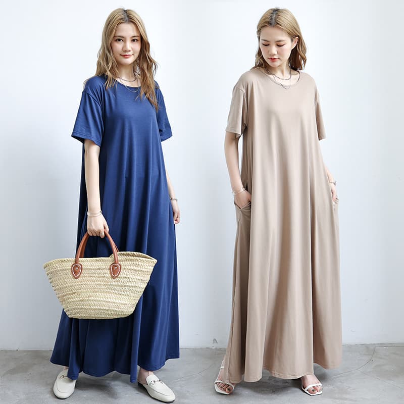 リラックスロングワンピース シンプルファッション