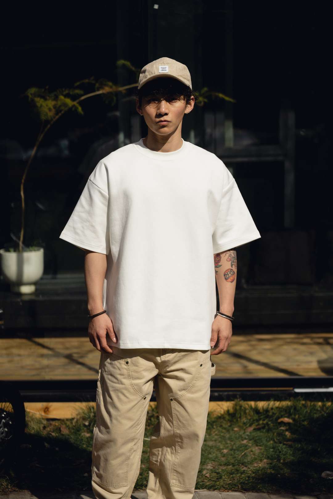 ゆったりTシャツ シンプルファッション