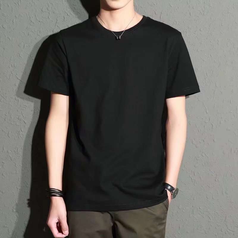 半袖カットソー シンプルファッション