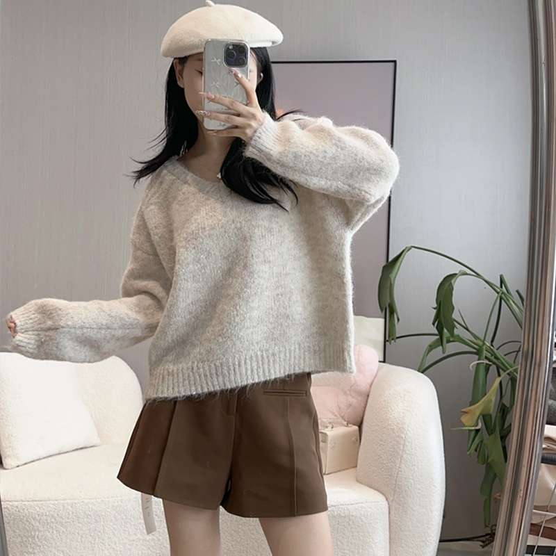 ふわもこベーシックニット シンプルファッション