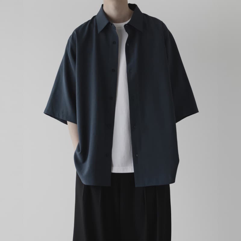 ゆったりシルエット 五分袖シャツ シンプルファッション