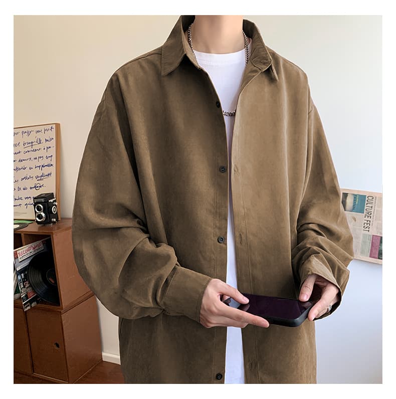 ゆったりシルエットシャツ シンプルファッション