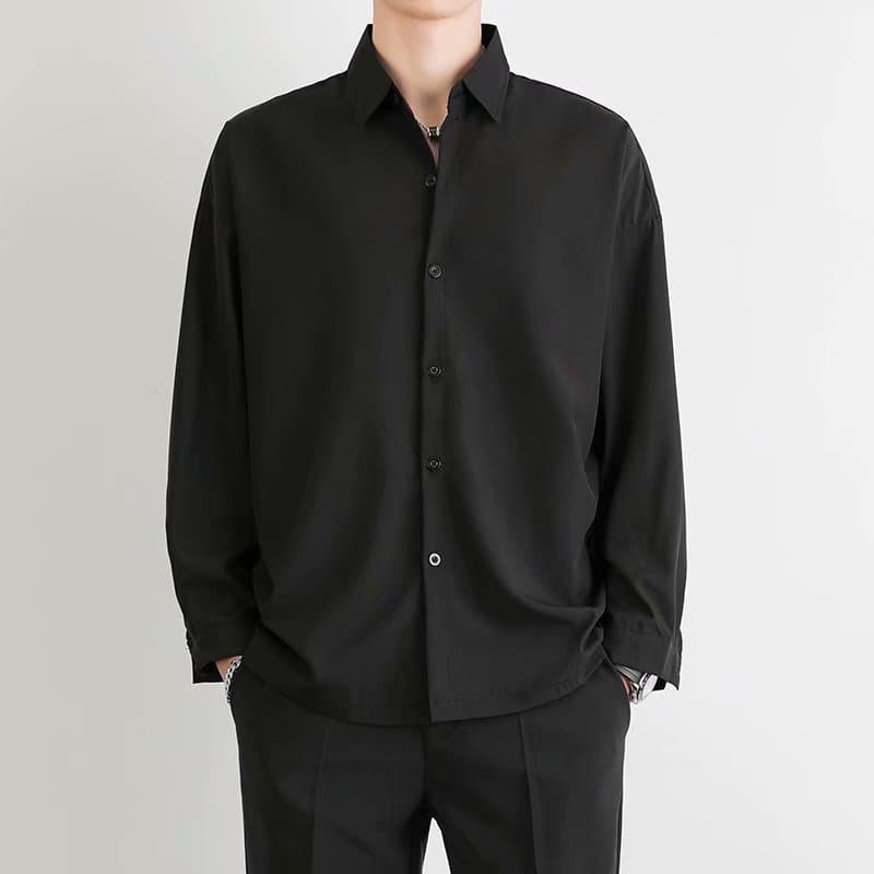 ゆったりシルエット ベーシックシャツ シンプルファッション
