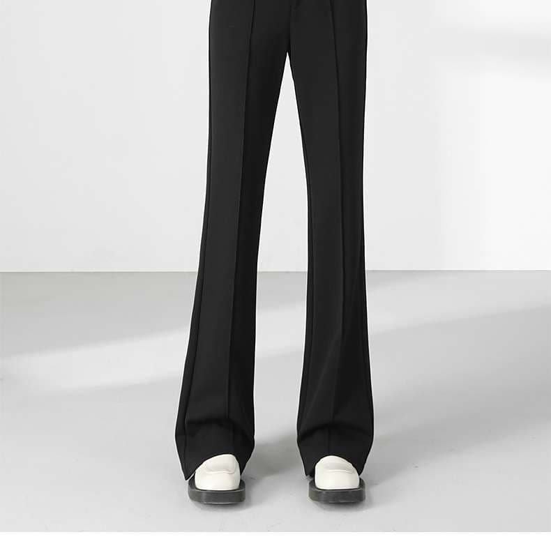 シンプルフレアパンツ シンプルファッション