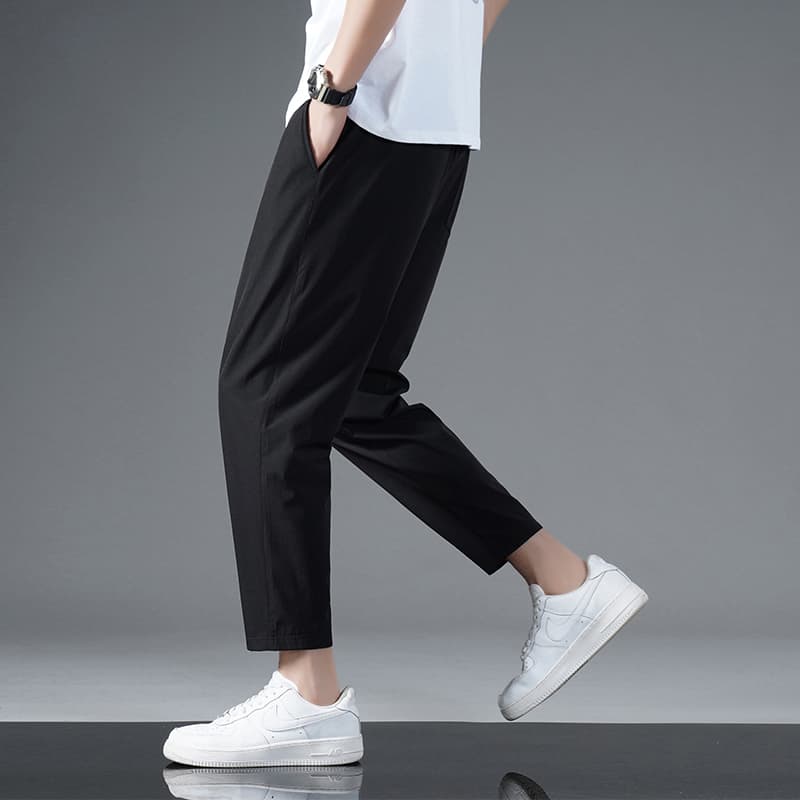 シンプルファッション シルキータッチ速乾ストレートパンツ