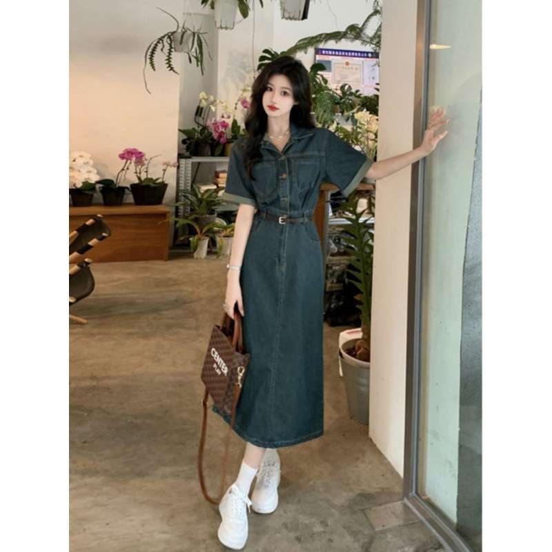 デニムロングワンピース シンプルファッション
