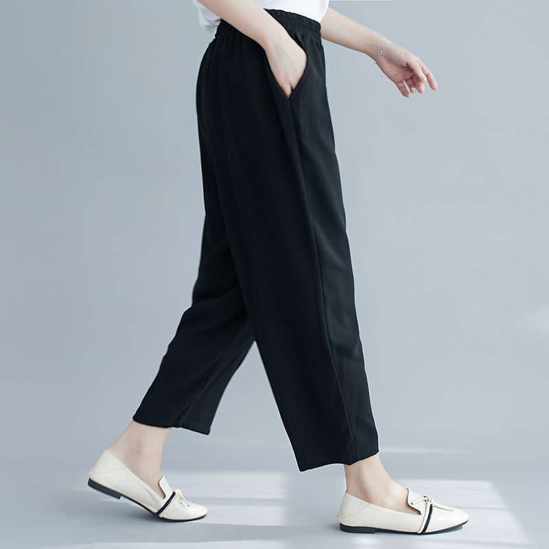 ゆったりワイドパンツ シンプルファッション