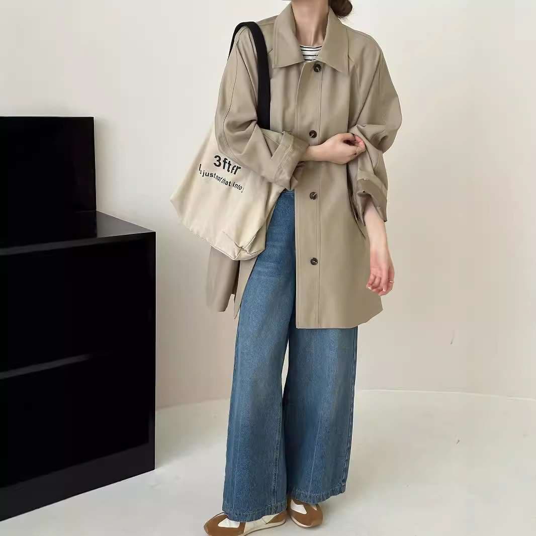ゆったりシルエットトレンチコート シンプルファッション