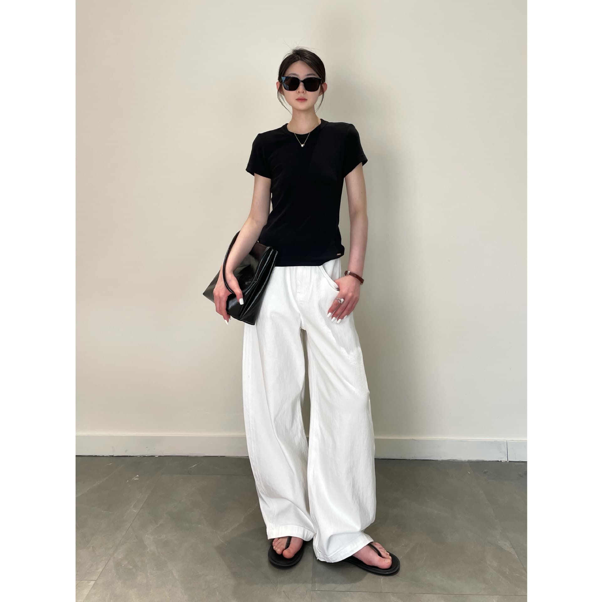シンプルファッション ベーシック修身ラウンドネック半袖Tシャツ