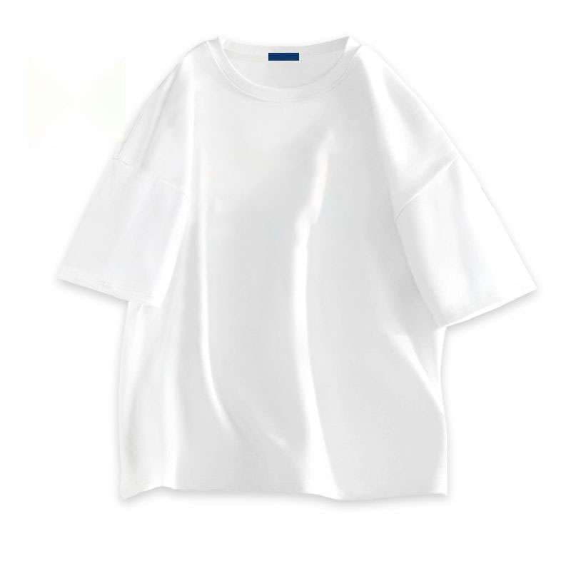 ロゴ入りカジュアルTシャツ シンプルファッション