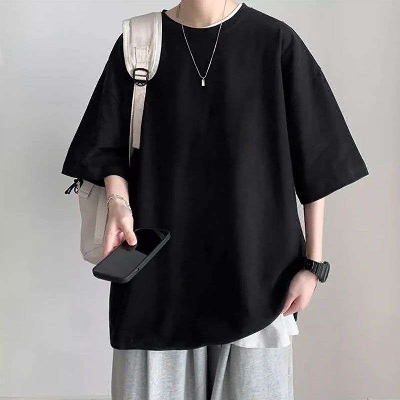 オーバーサイズ半袖Tシャツ シンプルファッション