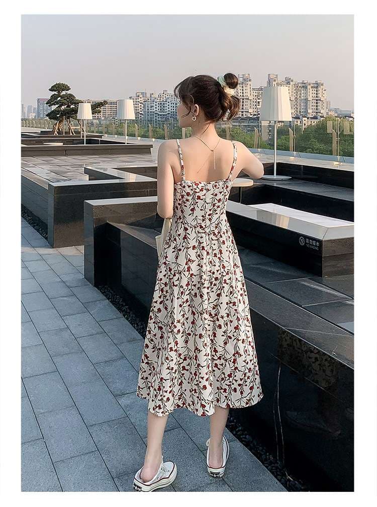 花柄フレアノースリーブワンピース シンプルファッション
