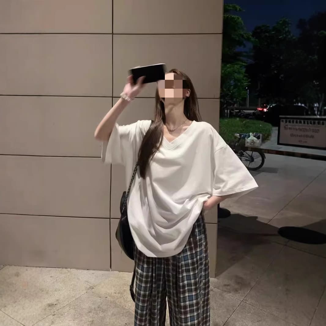 シンプルファッション ゆったりVネック半袖Tシャツ