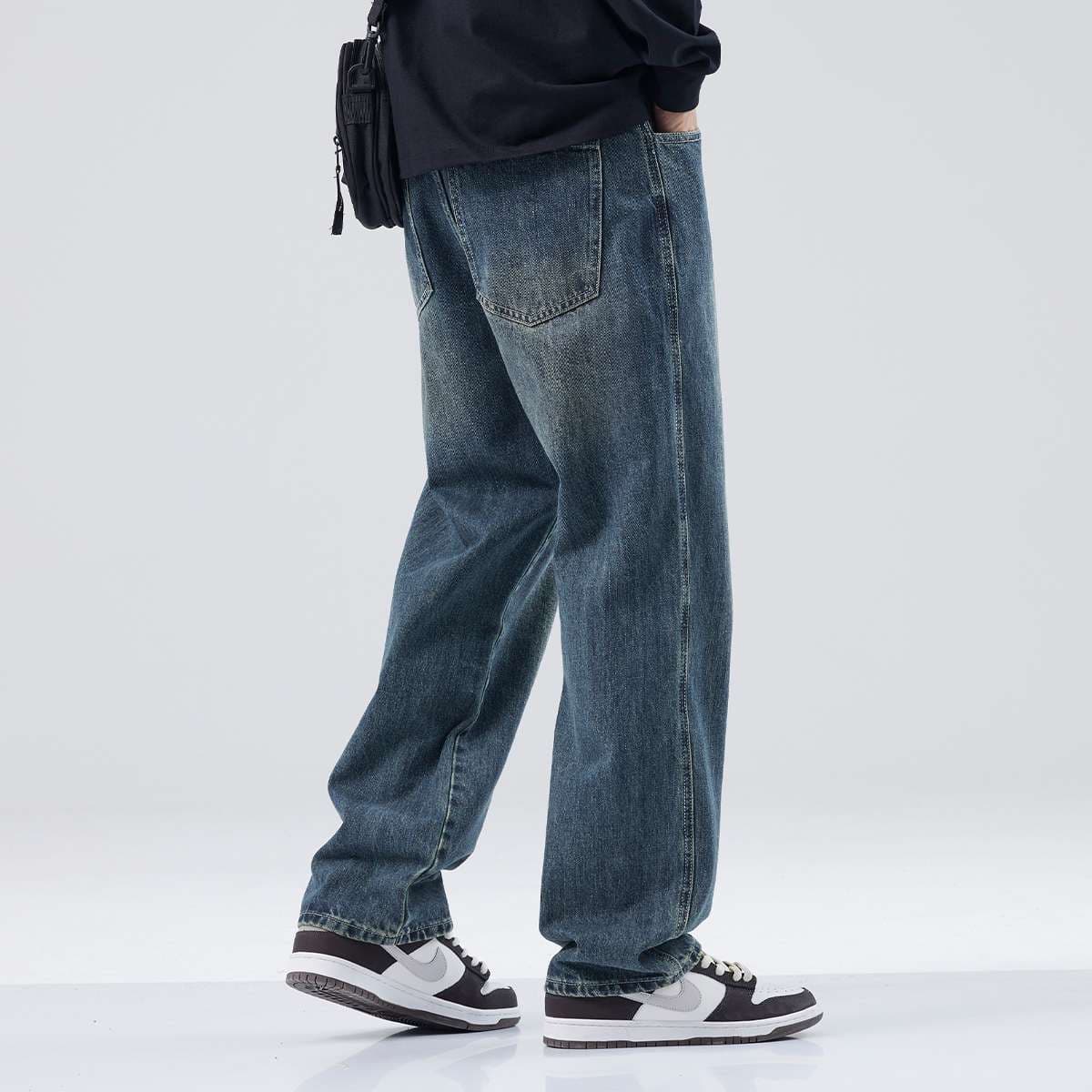 ゆったりストレートデニムパンツ シンプルファッション