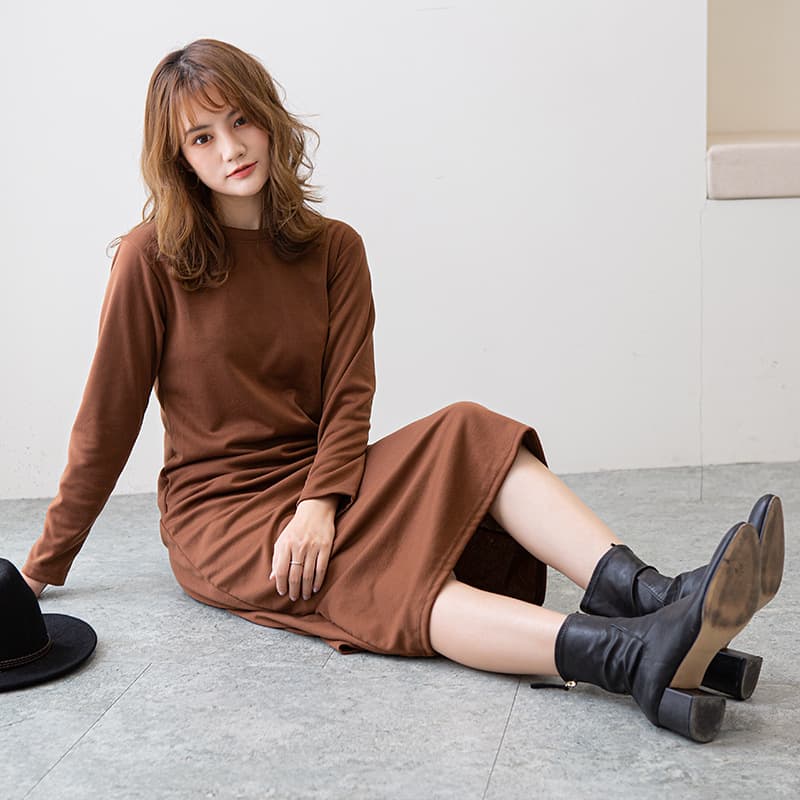 シンプルファッション ゆったりシルエット長袖ロングワンピース