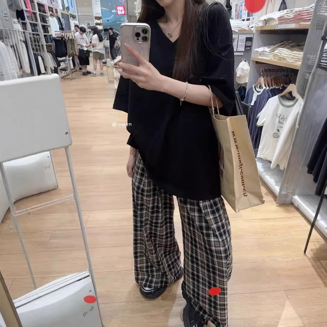 シンプルファッション ゆったりVネック半袖Tシャツ