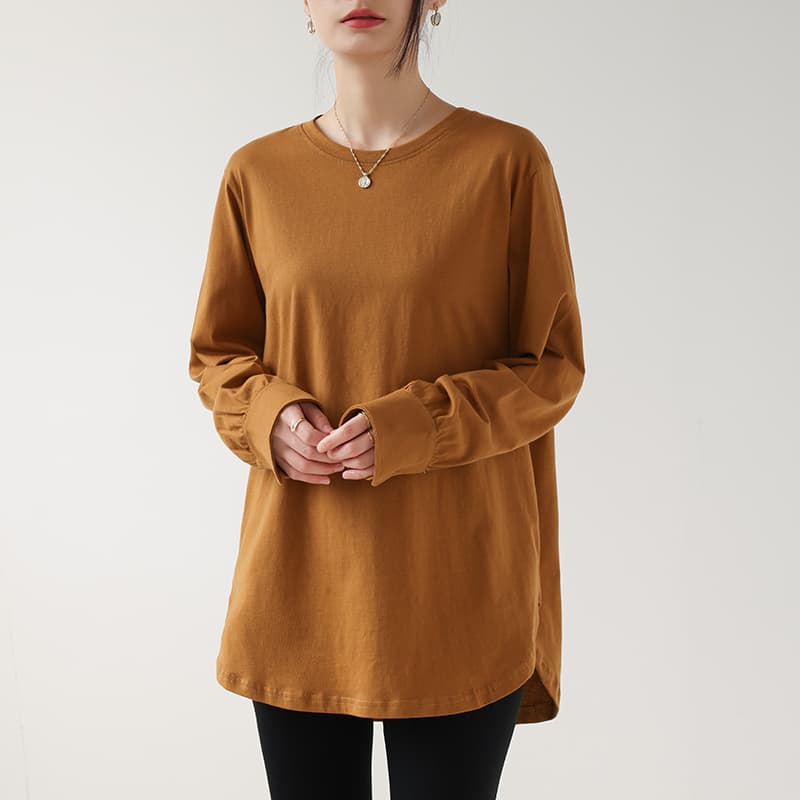 シンプルファッション 大人のゆったりサイドスリット入りロングＴシャツ