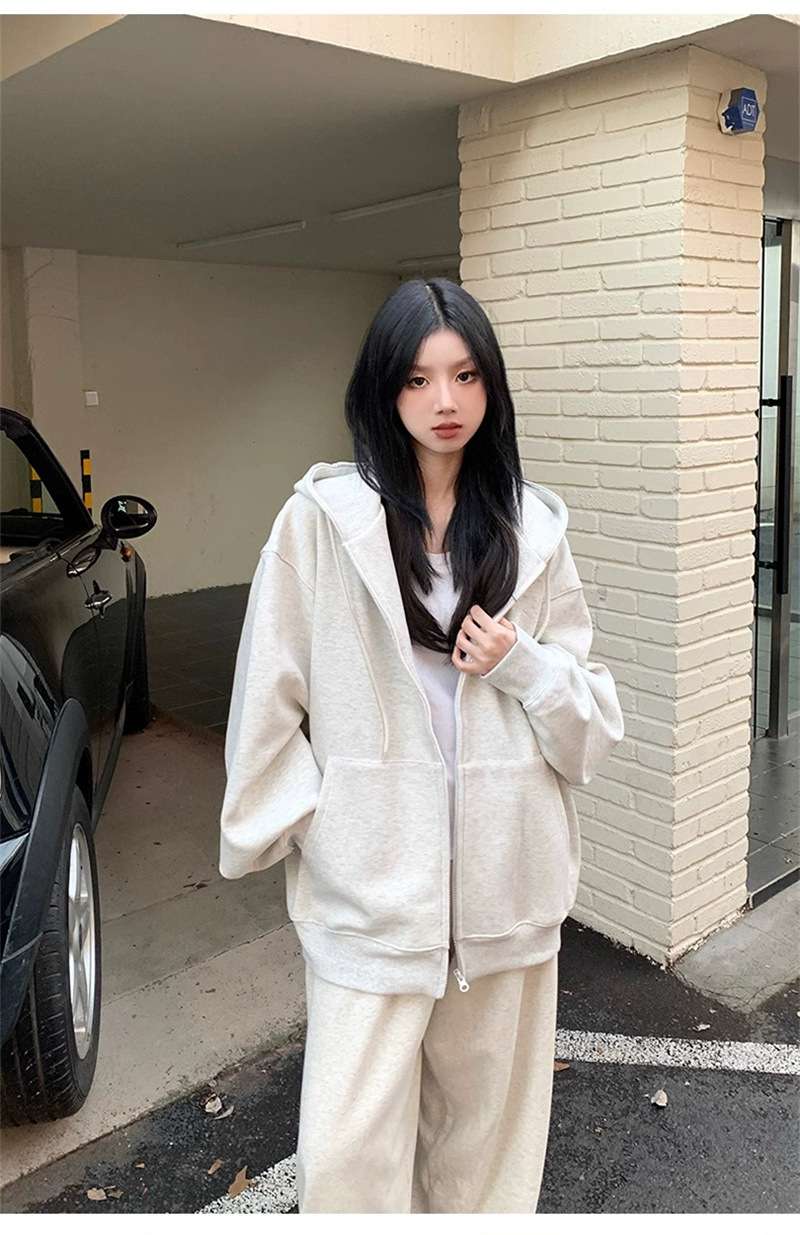 オーバーサイズフーディー風パーカー シンプルファッション