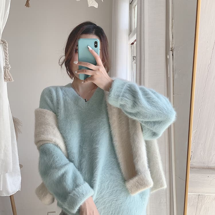 もこもこ優しい手触りニット シンプルファッション