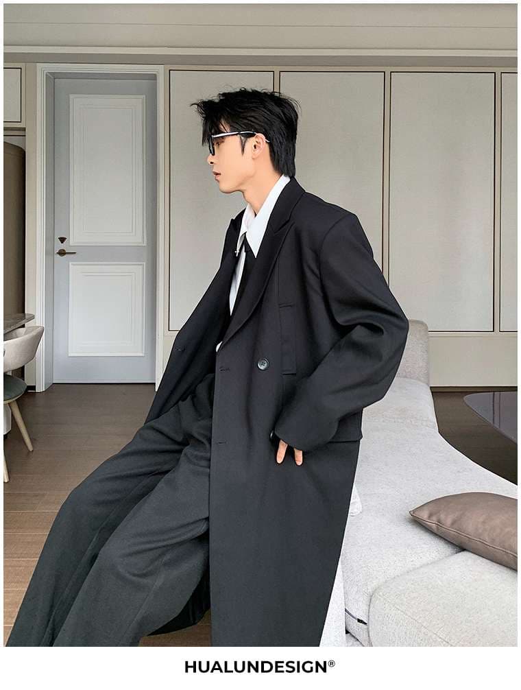 ゆったりシルエットのロングコート シンプルファッション