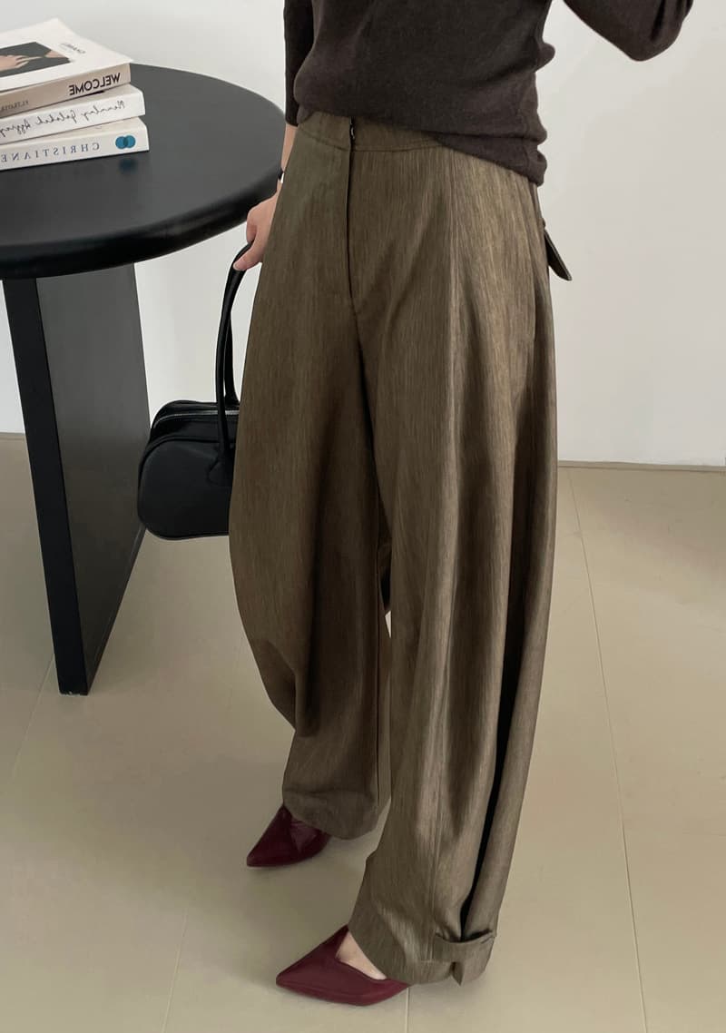 シンプル デザイン ゆったりワイドスラックス シンプルファッション