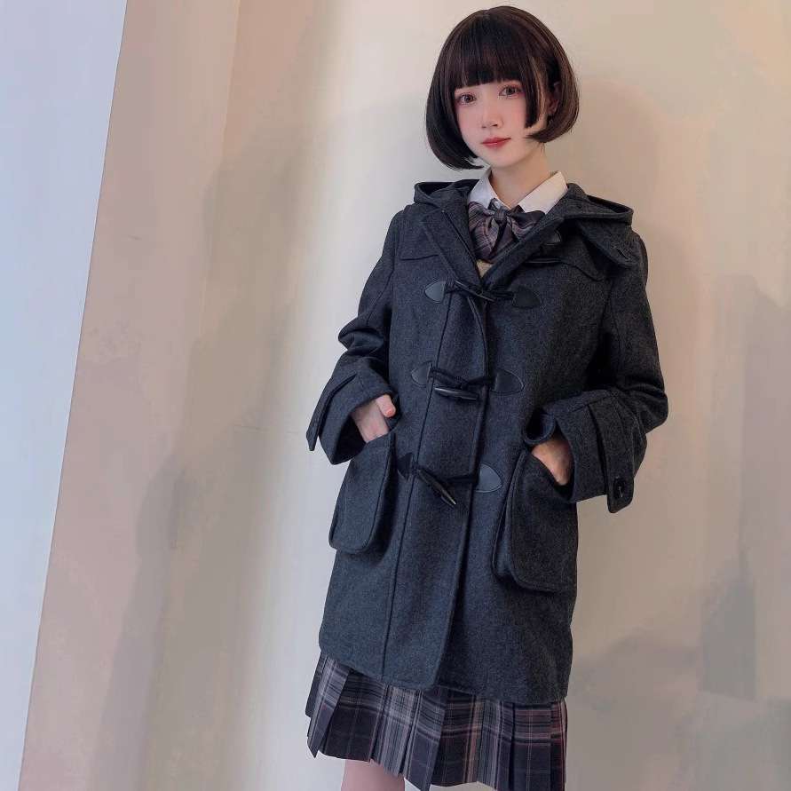 学生風ダッフルコート シンプルファッション