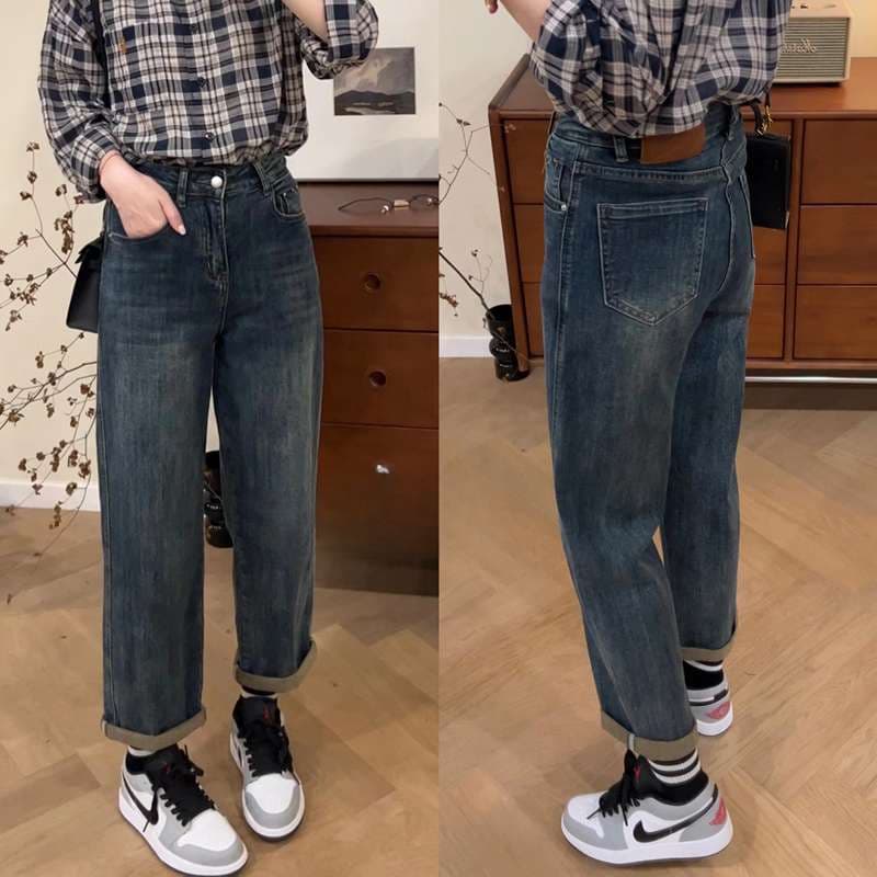 ゆったりストレートデニムパンツ シンプルファッション