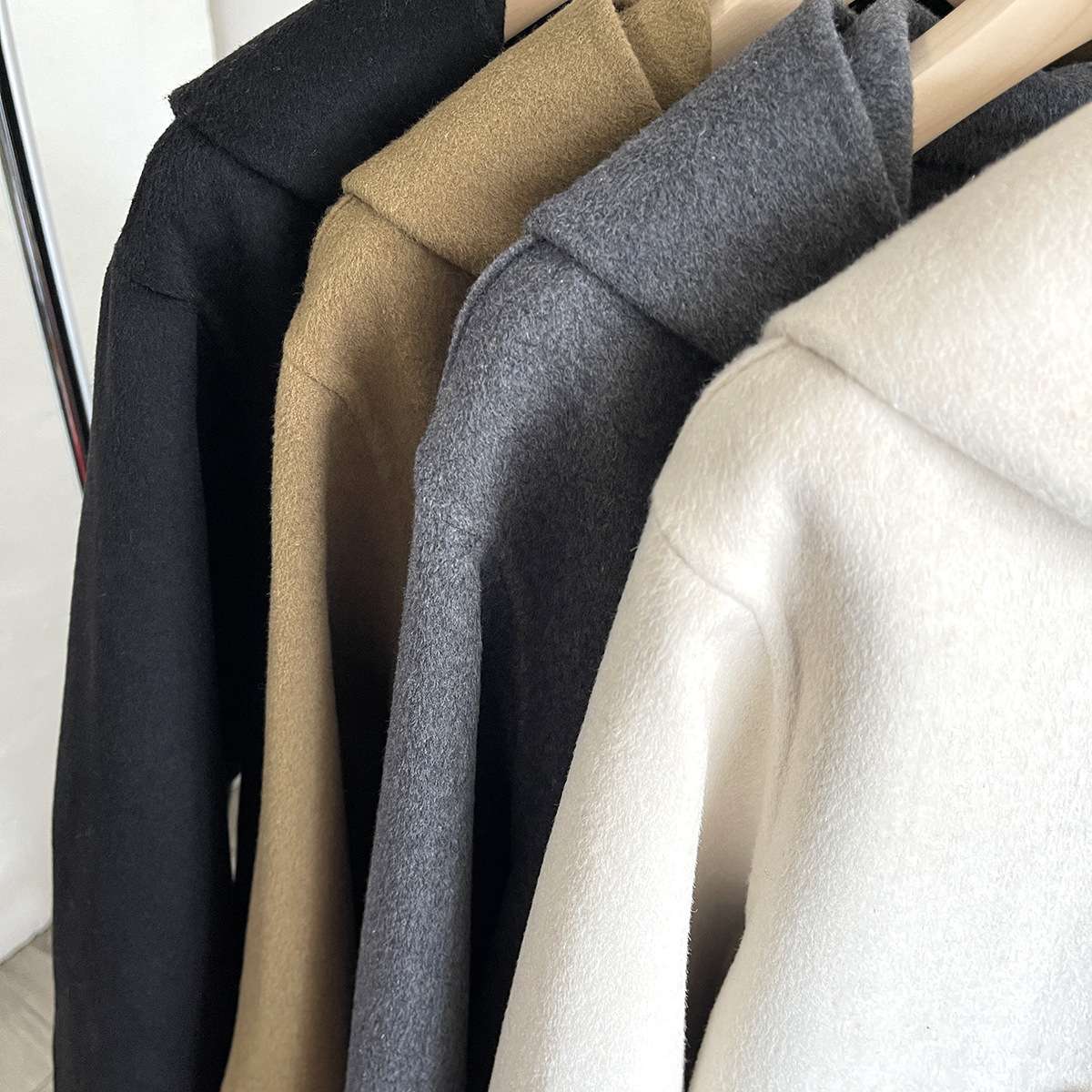 ゆったりシルエット チェスターコート シンプルファッション