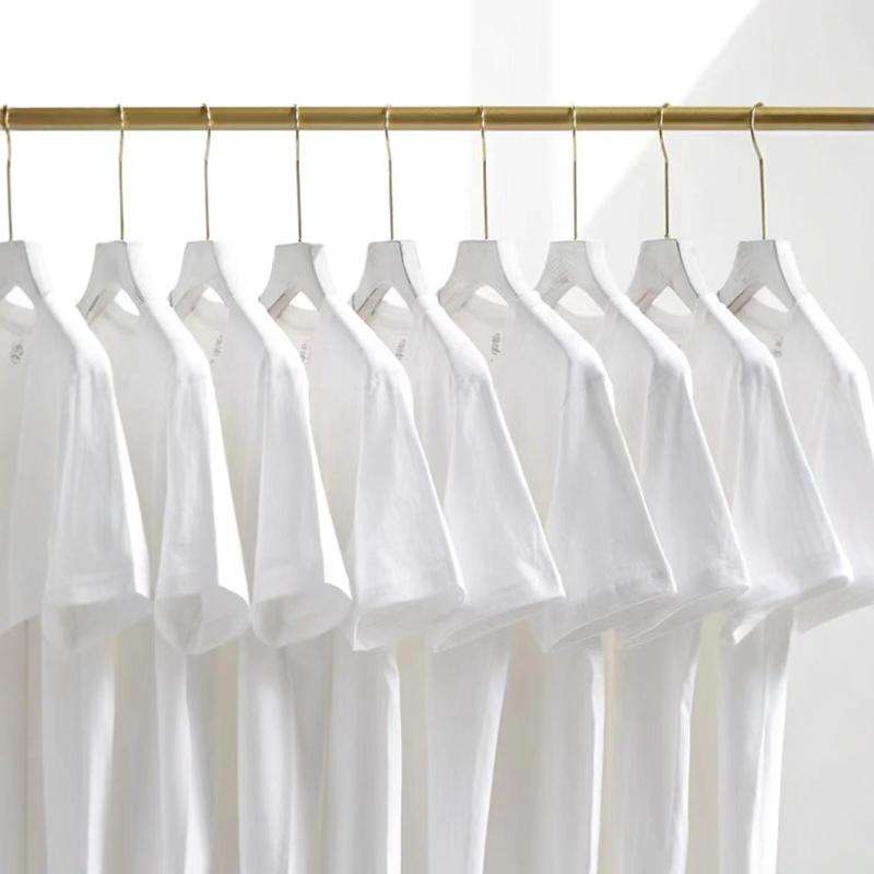 シンプル定番の基本Ｔシャツ シンプルファッション