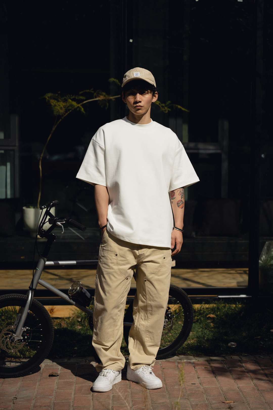 ゆったりTシャツ シンプルファッション