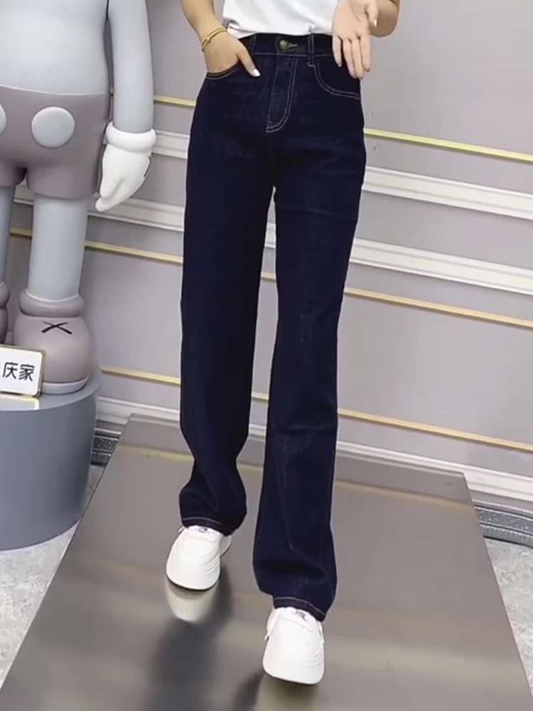 ゆったりストレートデニムパンツ シンプルファッション