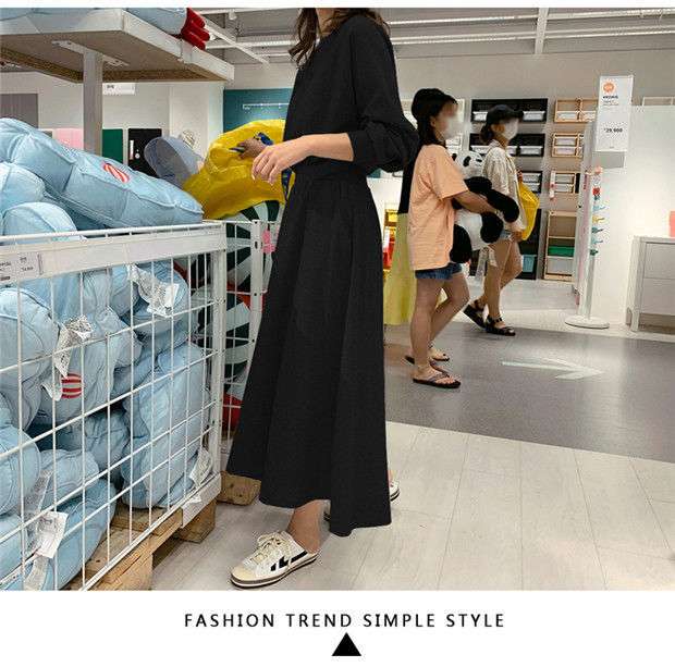 シンプルデザイン ロングワンピース シンプルファッション