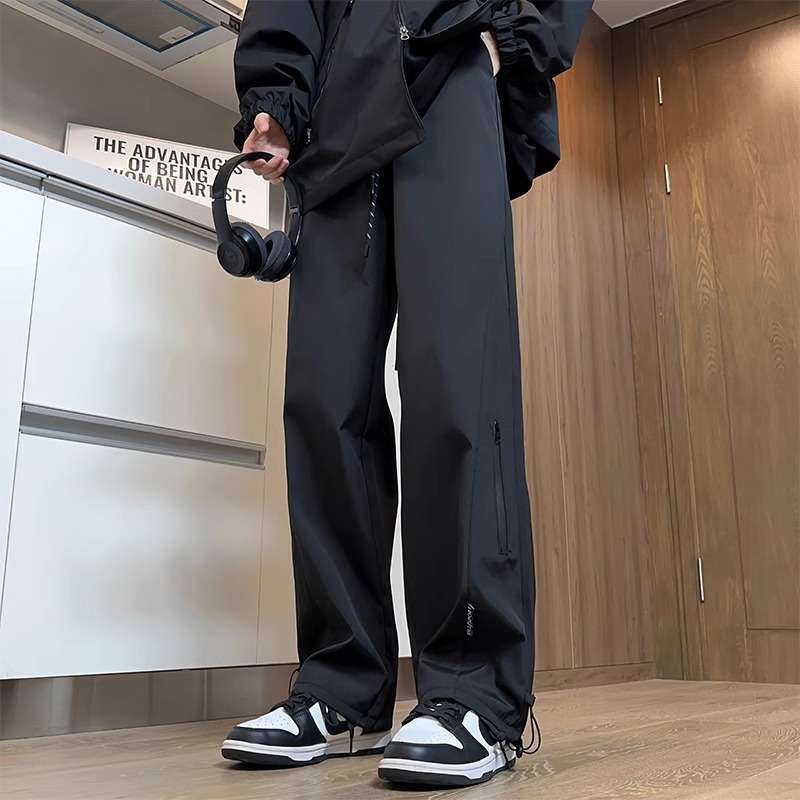 ストリート系ワイドパンツ シンプルファッション