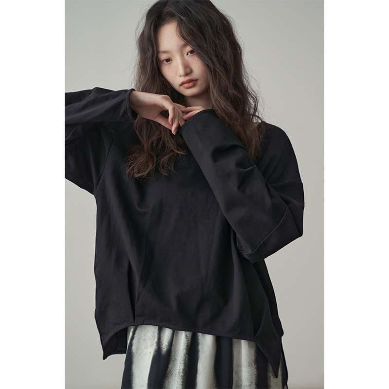 ゆったりシルエット ドロップショルダー長袖 シンプルファッション