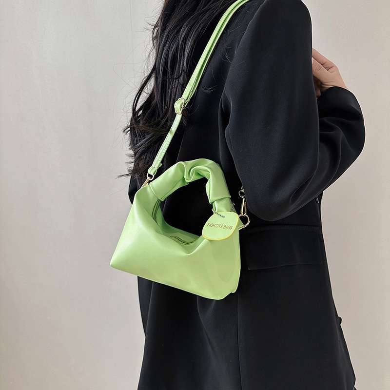 シンプル仕様スクエアトートバッグ シンプルファッション