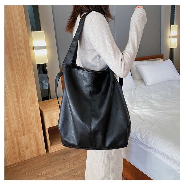 シンプル大容量トートバッグ シンプルファッション
